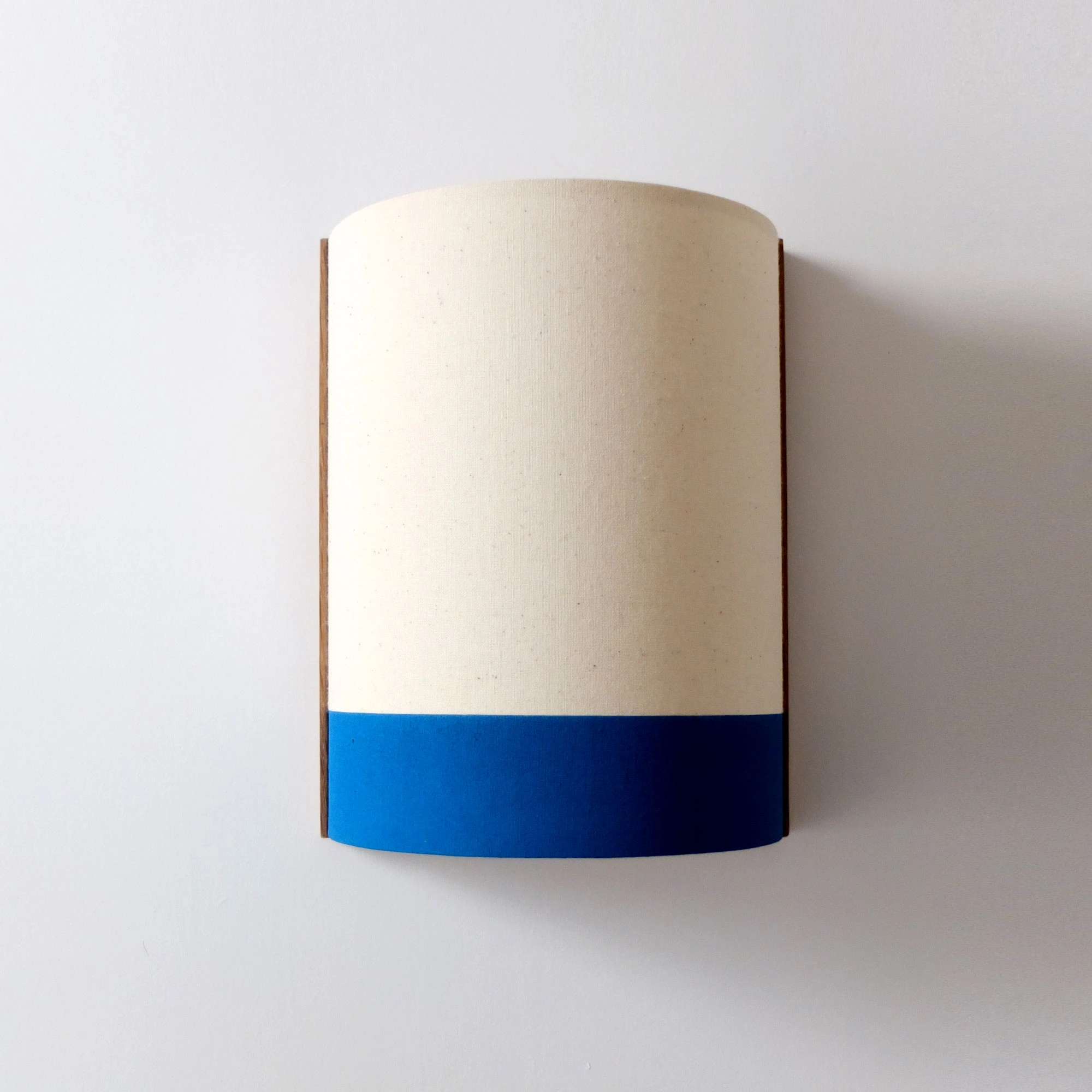 Aplique de pared medio cilindro Berlett One Navi